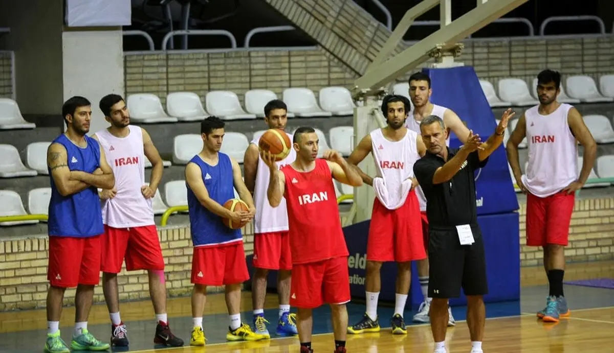 سرمربی تیم ملی بسکتبال امروز راهی آلمان شده است