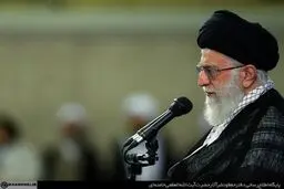 رهبر انقلاب:  اجازه نفوذ در ایران را به آمریکایی‌ها نمی‌دهیم