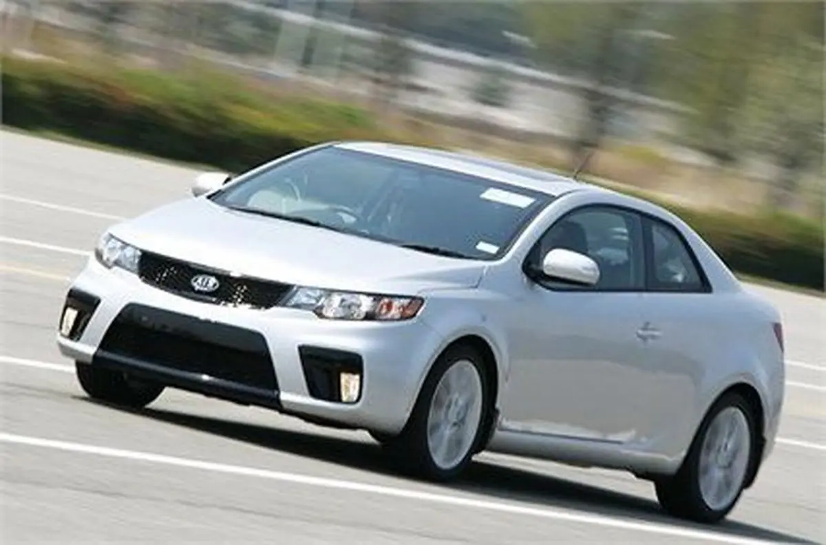 قیمت روز خودروهای وارداتی در بازار ایران+جدول قیمت‌ها