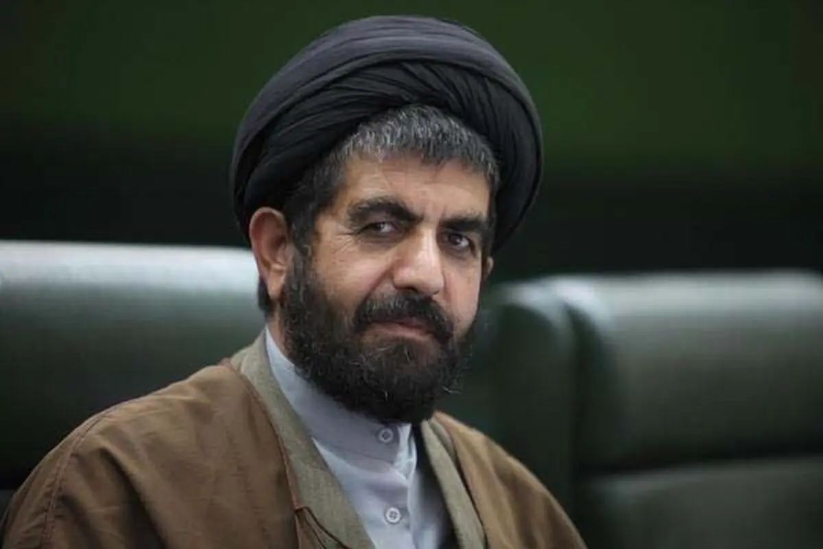 عضو هیات  تفحص از عملکرد صنعت بیمه:  مدیرعامل بیمه ایران احتمالا تغییر می‌کند