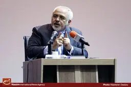 ظریف: امروز انقلاب ارتباطات، تلاش‌های اسرائیل برای ایران‌هراسی را به زمین زده