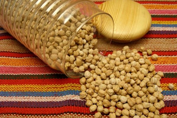 عضو اتحادیه بنکداران: حبوبات گران شد؛ برنج ایرانی ۹ هزار تومانی در بازار!