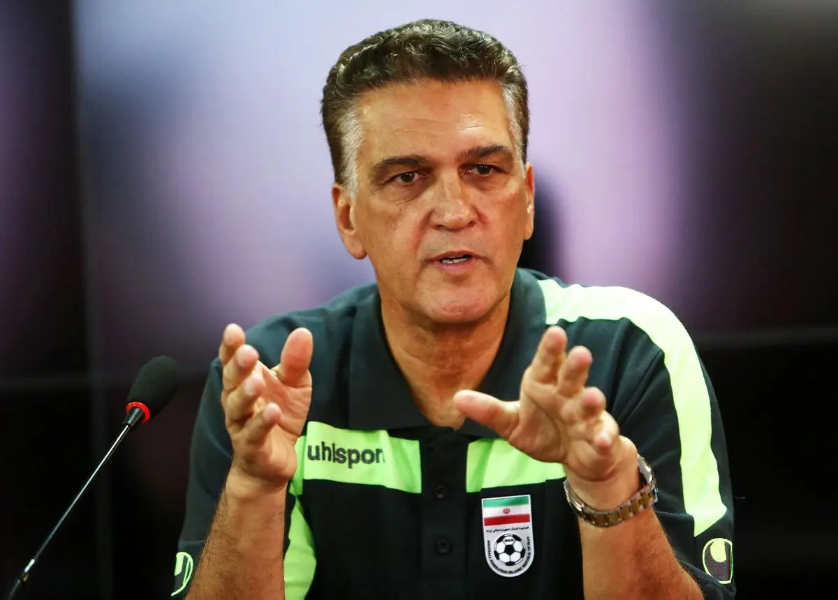 دن‌گاسپار : از وضعیت دروازه‌بان‌های تیم راضی هستم