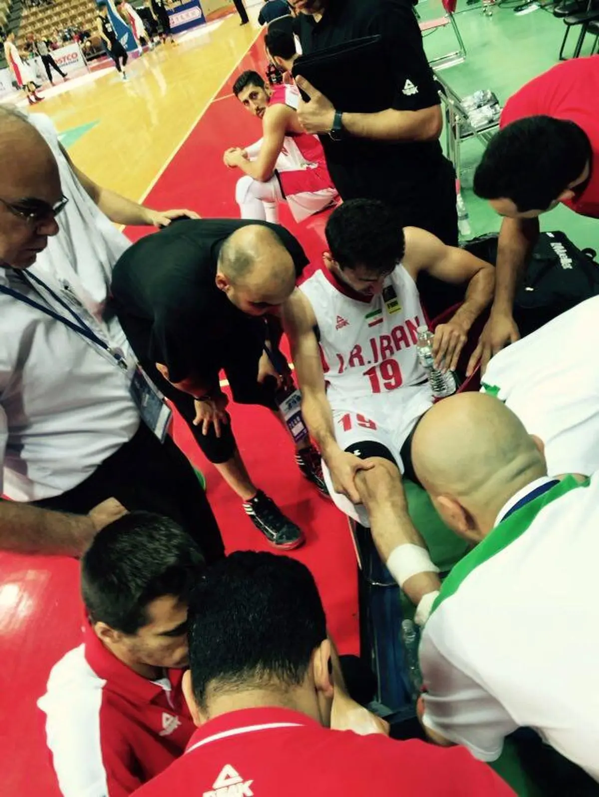 گارد راس تیم ملی بسکتبال مصدوم شد