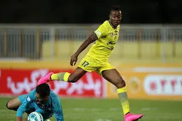 نانگ: حق اشتباه نداریم