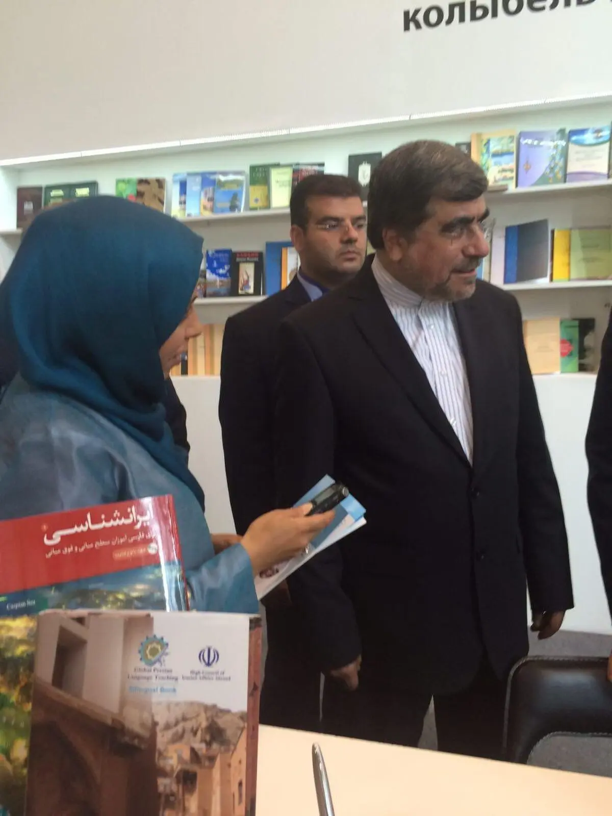 نظر وزیر ارشاد در خصوص فعالیت بنیاد سعدی