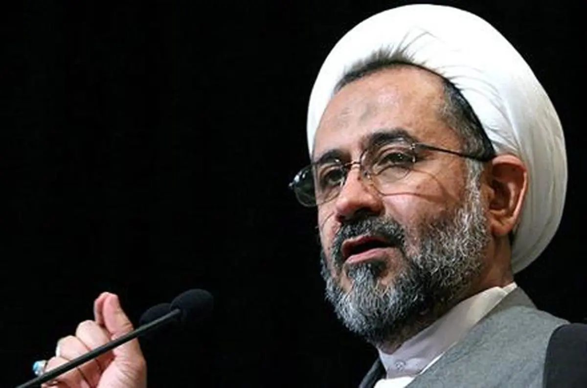 مصلحی:  دشمن به منظور نفوذ سیاسی به دنبال ارتباط‌گیری با سیاسون است