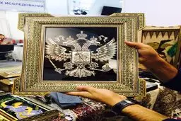 هنرمندان حاضر در نمایشگاه کتاب مسکو چه می‌کنند؟
