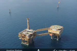معاون امور بین الملل وزیر نفت: صنعت نفت بیش از سرمایه گذاری به تکنولوژی  نیازمند است