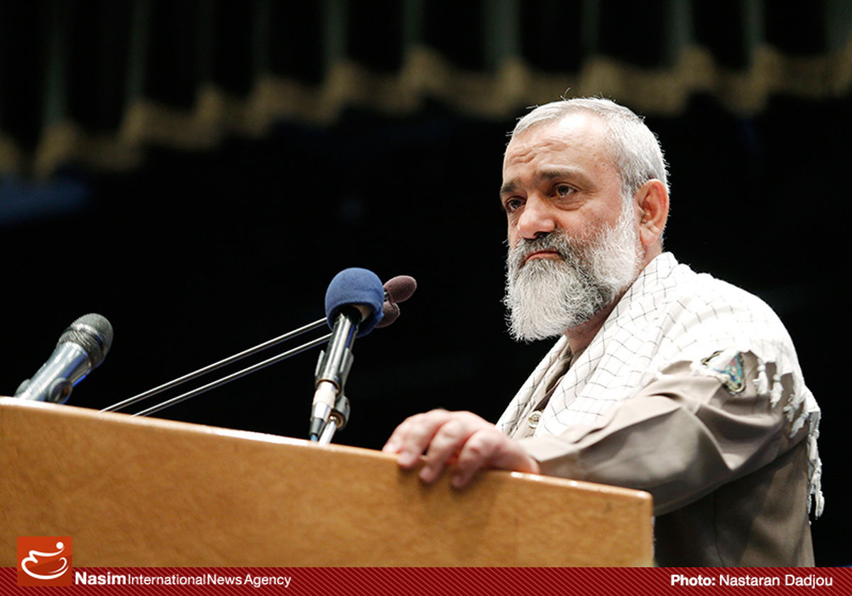 سردار  نقدی: اگر پای آمریکا به ایران باز شود، آقازاده‌های مفسد به جای زندان بر مردم سلطنت می‌کنند
