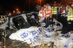 ۱۱ تبعه افغان  در واژگونی خودرو تویوتا کشته شدند