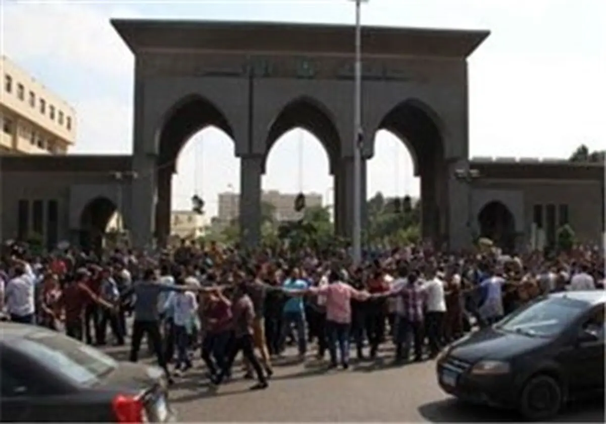 ۳۰۰ دانشجوی مصری متهم به همکاری با داعش از دانشگاه الازهر اخراج می‌شوند