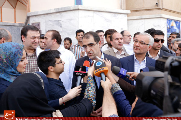 وزیر بهداشت: نیازی به انتقال مصدومان ایرانی به داخل کشور نیست