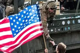 مردم آمریکا خواهان کودتای نظامی  در کشورشان هستند