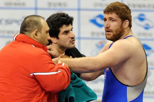 پرویز هادی حذف شد