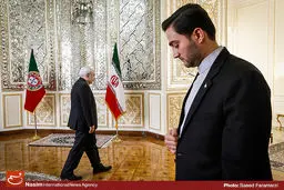 کوچک‌زاده: ظریف بعد از چند سوال با عذر حضور در جلسه دولت کمیسیون برجام را ترک کرد