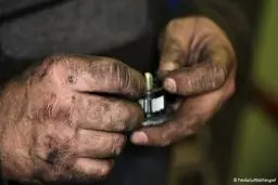 مرکز آمار:
شاغلین روزانه ۲ ساعت و ۵۵ دقیقه کار می‌کنند