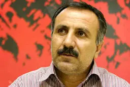 مجموعه سه‌گانه شعری محمود اکرامی‌فر چاپ می‌شود