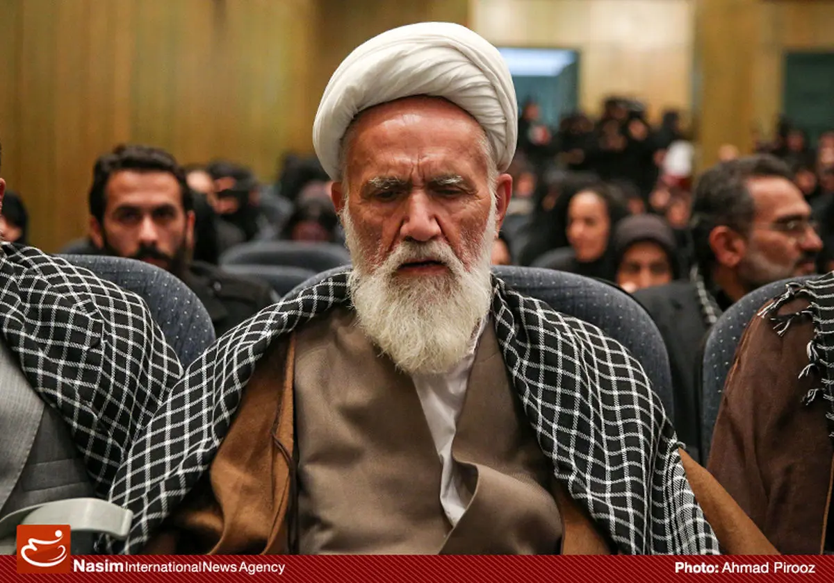 آیت‌الله حائری شیرازی در منزل مرحوم آیت‌الله خزعلی حضور یافت