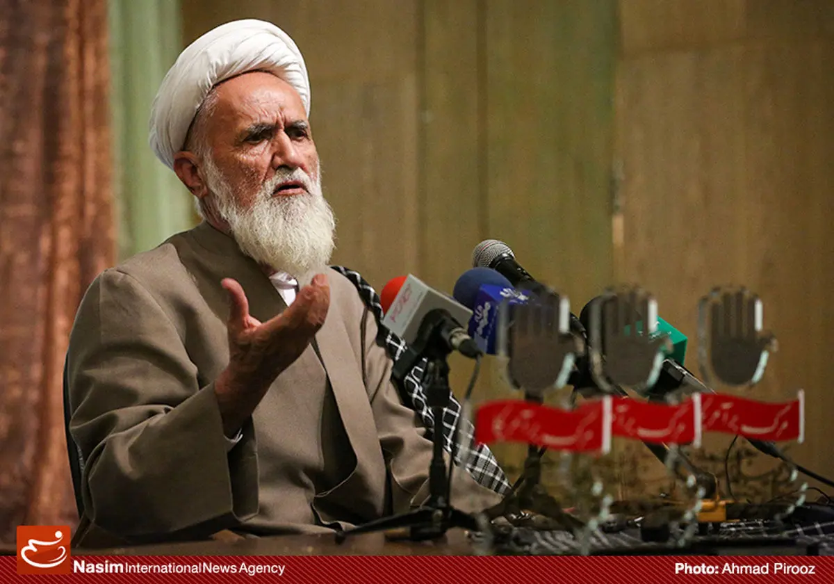 حائری شیرازی: آیت‎الله خزعلی" ایاک نعبد و ایاک نستعین" را در زندگی خود ایجاد کرد