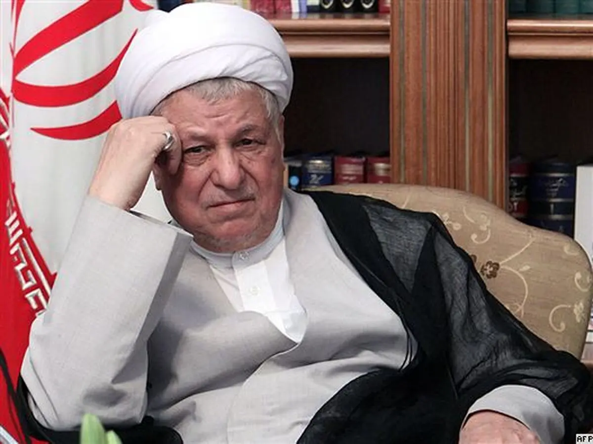 مواضع هاشمی‌ رفسنجانی از وحشی خواندن سردمداران آمریکایی تا مخالفت با "مرگ بر آمریکا"
