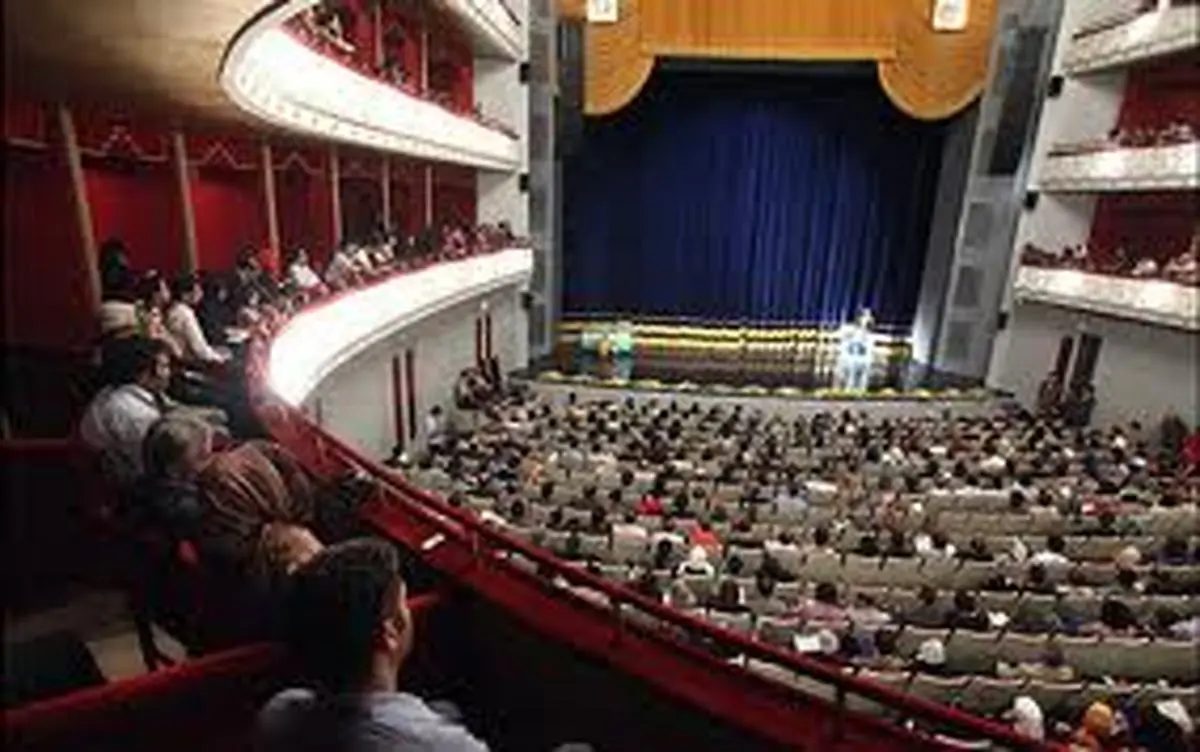 چکاوک دو شب در تالار رودکی خواند