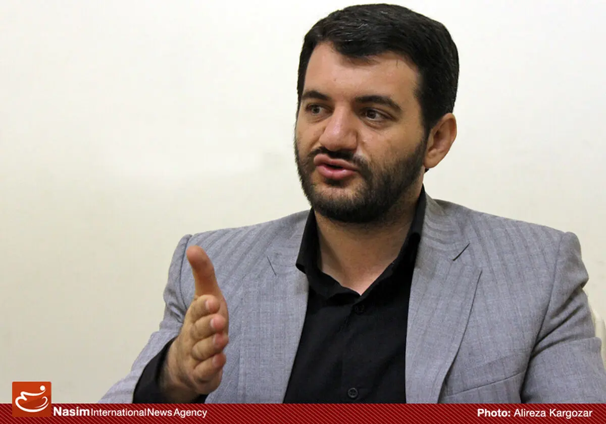 عبدالملکی: دولت برای اجرای اقتصادمقاومتی تیم مدیریتی خود را تغییر دهد