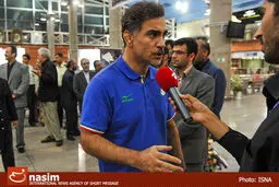 عکس خبری:: دست راست 