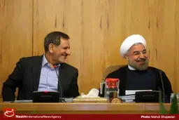 استقبال دشمن از دهن‌کجی دولت به قانون اساسی