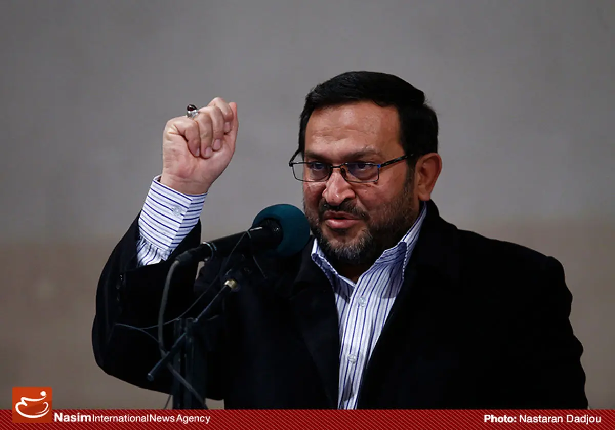 مقدم‌فر: دشمن بنا دارد با بهره‌گیری از مذاکرات هسته‌ای نفوذ کند