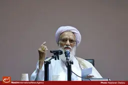 آیت‌الله  موحدی کرمانی: آیت‌الله خزعلی در امر روشنگری ولایت فقیه بسیار قوی بود