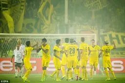 دورتموند
با ۳ گل
بایرلورکوزن را شکست داد