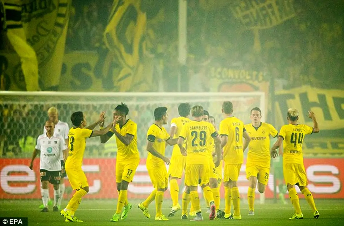 دورتموند
با ۳ گل
بایرلورکوزن را شکست داد