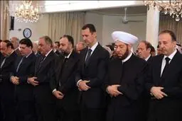 بشار اسد در یکی از مساجد دمشق نماز قربان را به جا آورد
