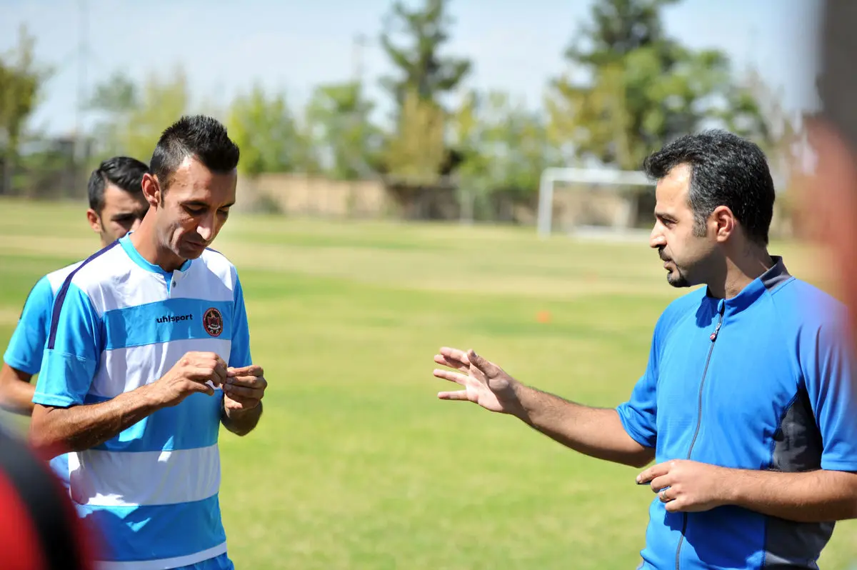 سعید رمضانی: تماشاگران با یک باخت نباید علیه تیم شعار بدهند