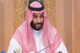 الدیار: پسر شاه عربستان علت کشته شدن بیش از ۱۰۰۰ حاجی در منا است