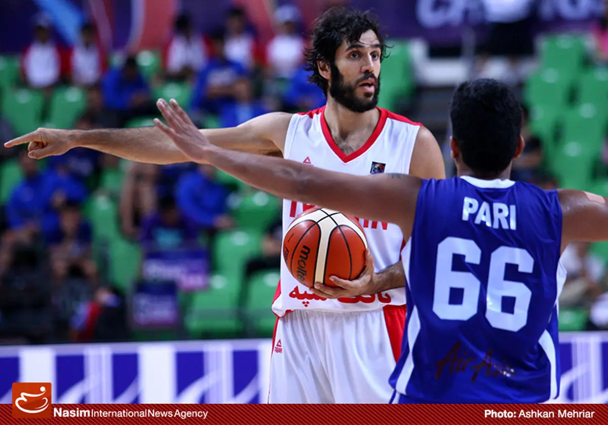 نیکخواه بهرامی: تمام بازیکنان تیم ملی با شنیدن خبر مکه ناراحت شدند