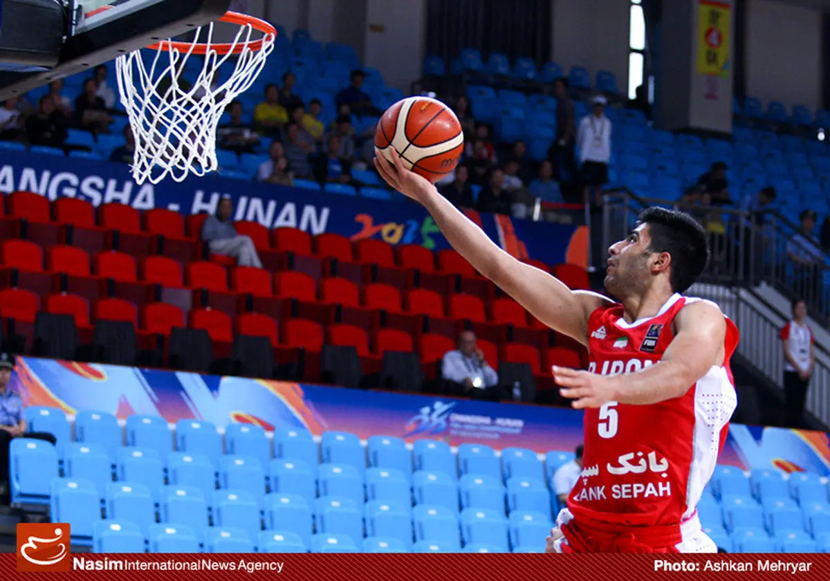گزارش تصویری:: دیدار تیم‌های بسکتبال ایران و مالزی