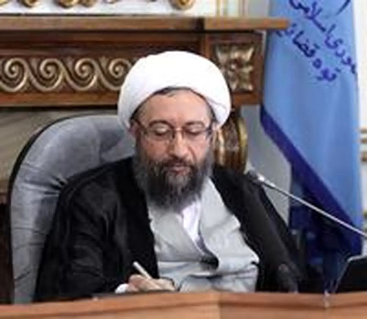آیت‌الله آملی لاریجانی: رژیم سعودی باید مسئولیت مدیریت غلط خود در حادثه منا را بپذیرد
