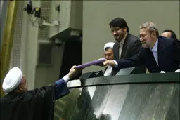 ۱۲ هزار میلیارد از درآمد بهاری دولت محقق نشد