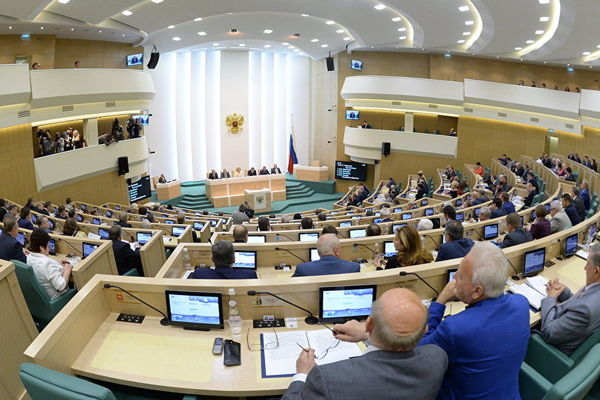 پارلمان روسیه مجوز استفاده از نیروی نظامی در سوریه را تصویب کرد