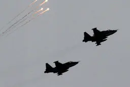 یک پایگاه مرکزی داعش در سوریه نابود شد +فیلم