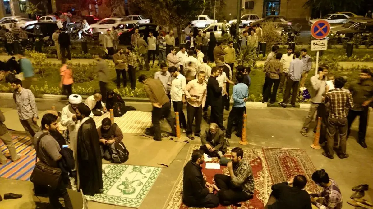 شب شعر "تحصن غیرت" مقابل مجلس برگزار می‌شود