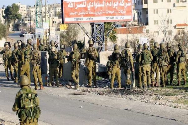 حمله نظامیان صهیونیست به نابلس و زخمی شدن ۱۴ فلسطینی