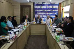 نشست کمیته فنی و توسعه فوتسال و فوتبال ساحلی برگزار شد