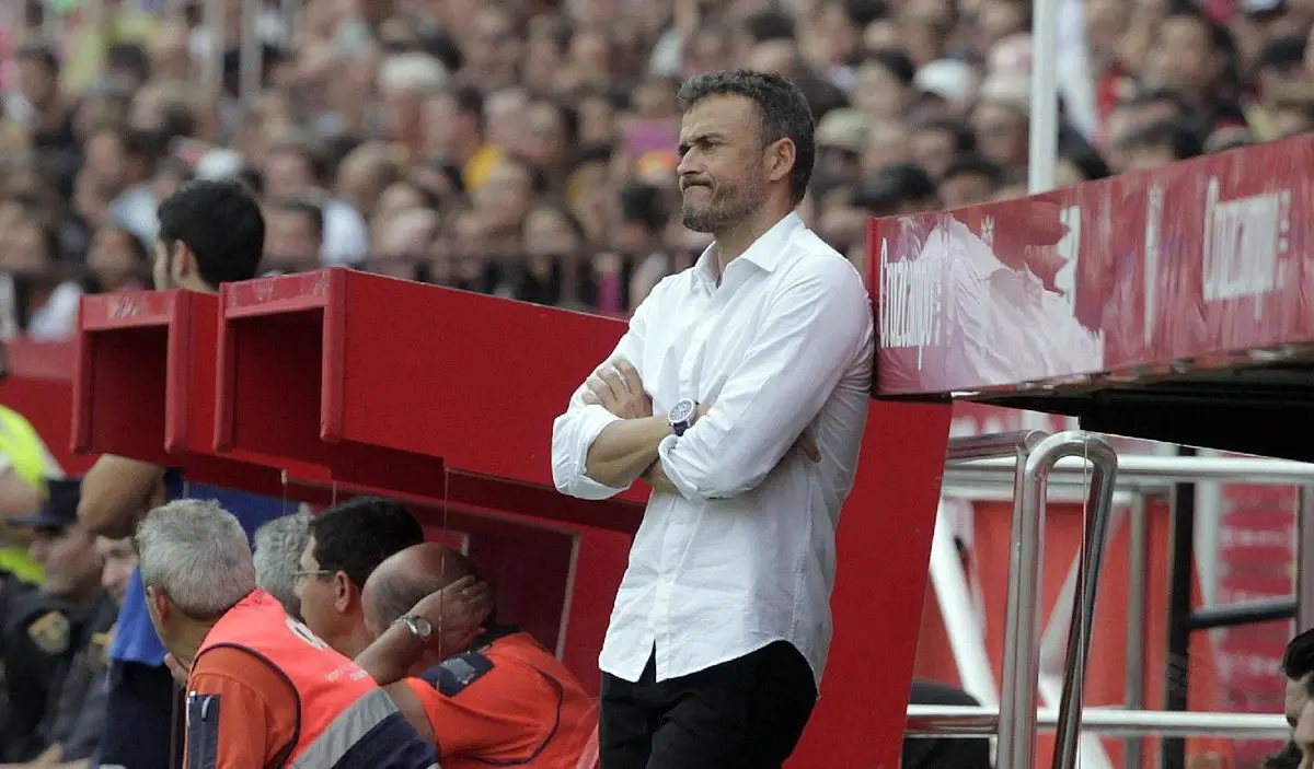 انریکه: شگفت‌انگیز بود با این همه موقعیت گل زمین را با شکست ترک کردیم