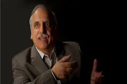 واکنش عبده تبریزی به نامه ۴ وزیر به رئیس جمهور؛ دولت باید در بازار سرمایه دخالت کند