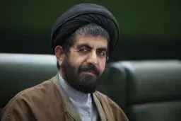 موسوی لارگانی: وزارت راه در دو سال اخیر تبدیل به پایگاه سیاسی برخی از افراد تندرو شده