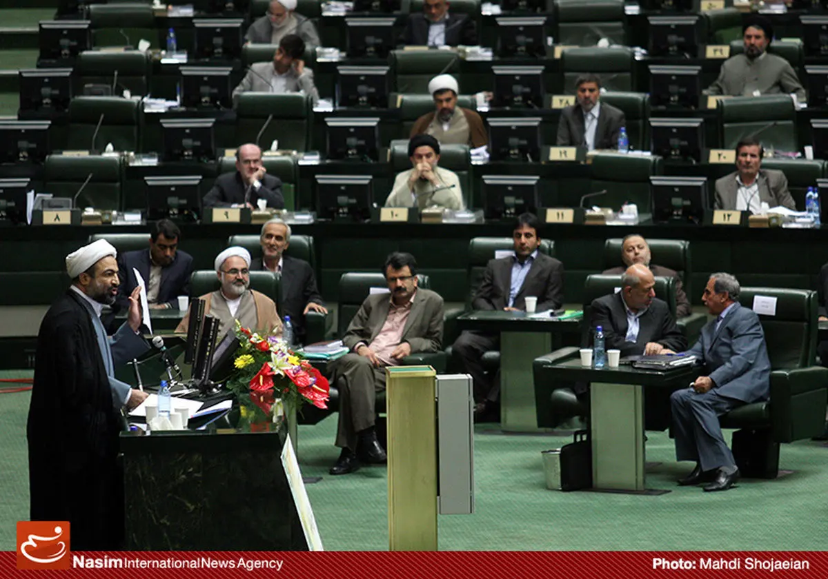 رسایی:  مردم مستضعف به تعهدات خود در زمینه مسکن مهر عمل کردند ولی دولت عمل نکرد