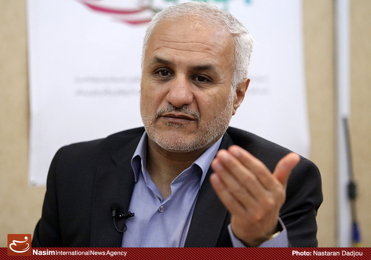 حسن عباسی: نانی از توافق هسته‌ای نصیب ملت ایران نخواهد شد